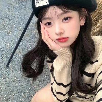 诺娜和埃斯特